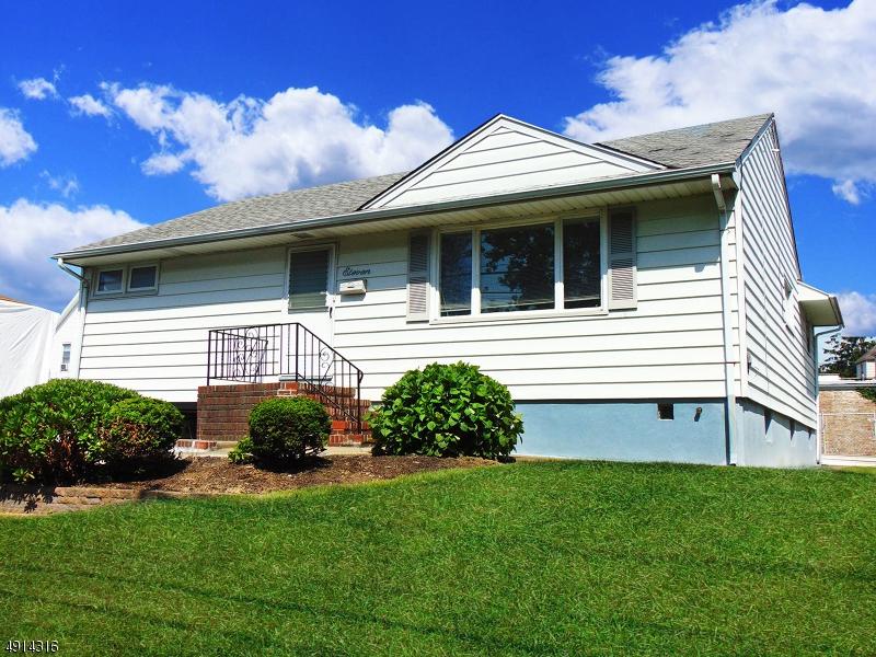 11 Ravine Ave - Photo 1