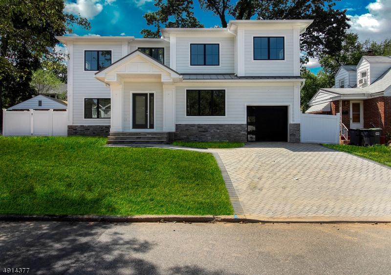 18 Sussex Rd - Photo 1