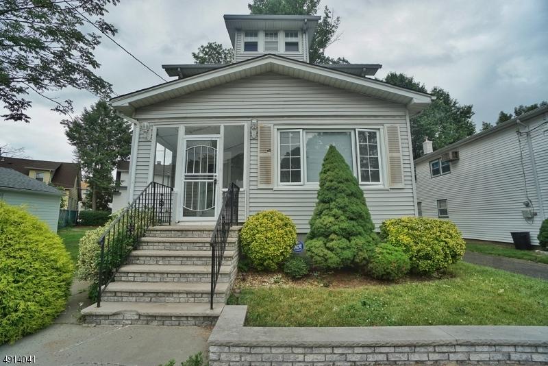 128 Franklin Ter - Photo 1