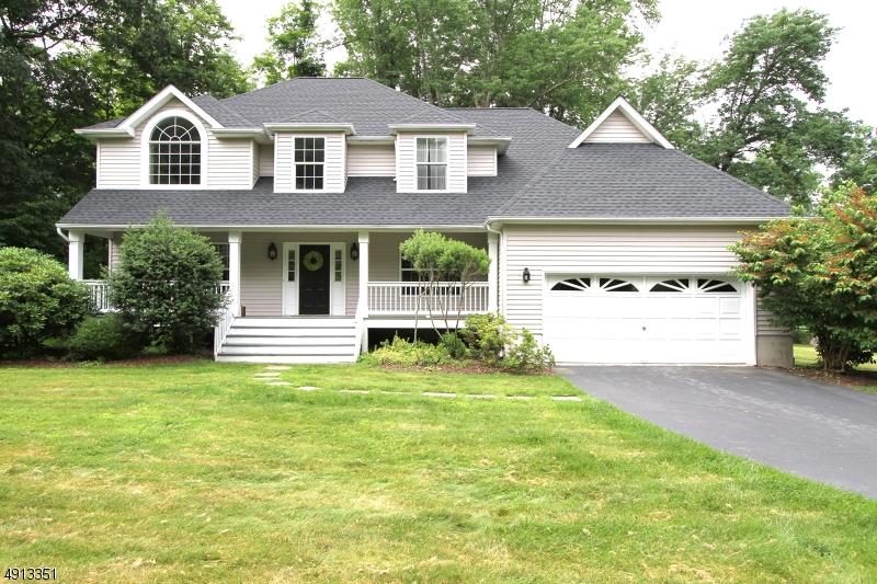 8 Primrose Pl - Photo 1