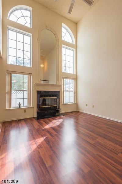 55 Heritage Ct - Photo 1