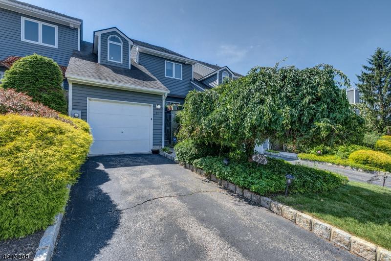 27 Davey Dr - Photo 1