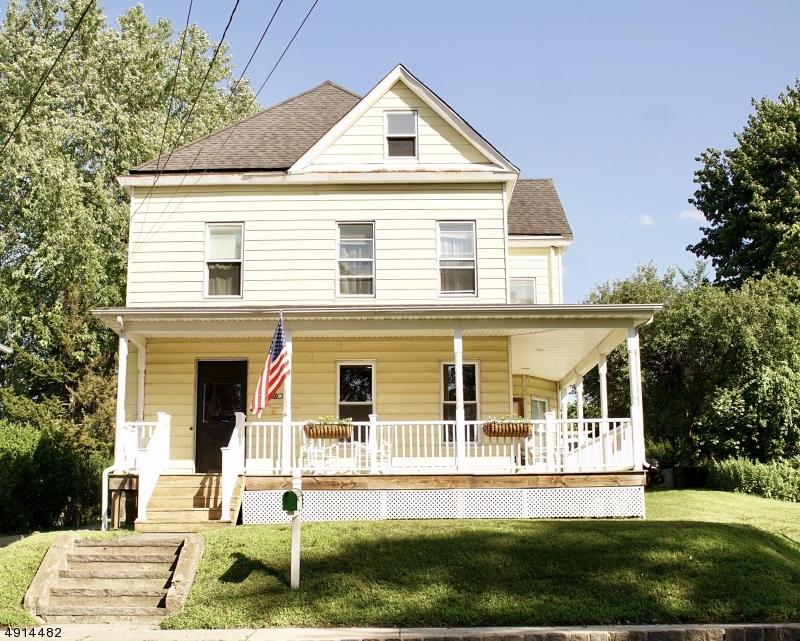 50 Franklin Ave - Photo 1