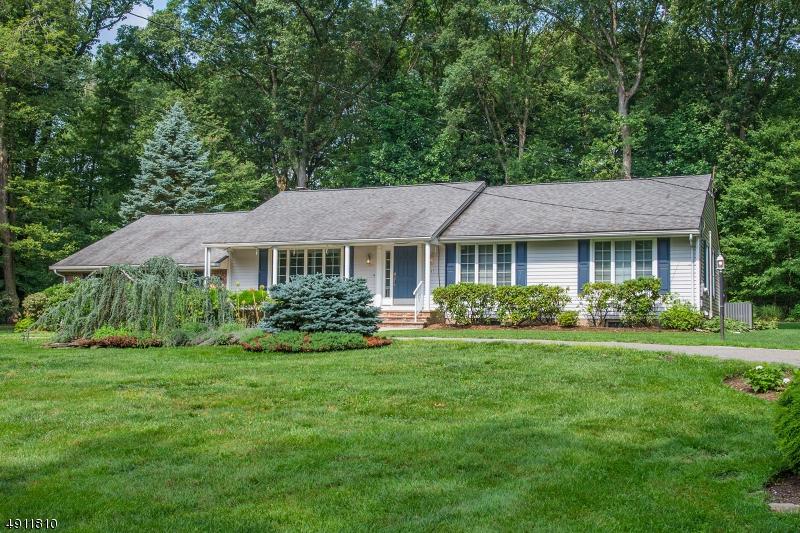 665 Vance Avenue - Photo 1