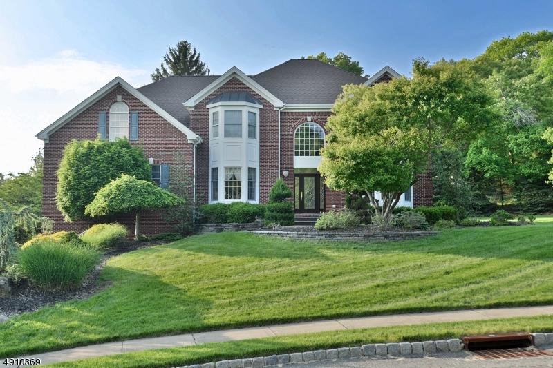 11 Hearthstone Dr - Photo 1
