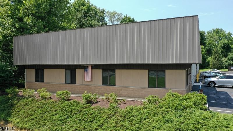 219 Main St - Photo 1