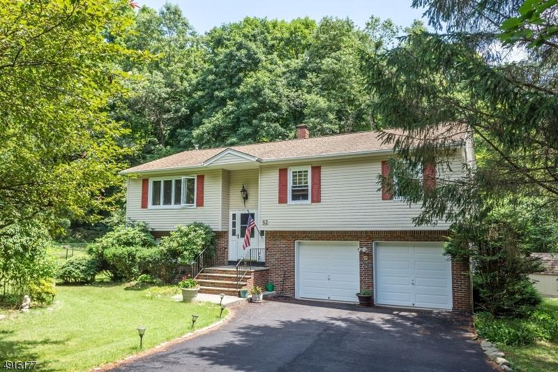 52 Albertine Pl - Photo 1