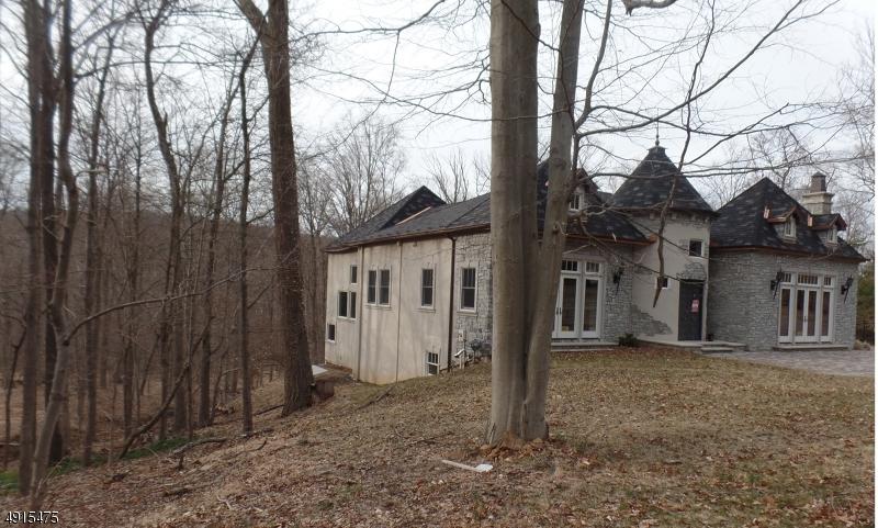 30 Brook Dr - Photo 1