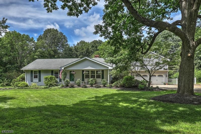 65 W Fairmount Rd - Photo 1
