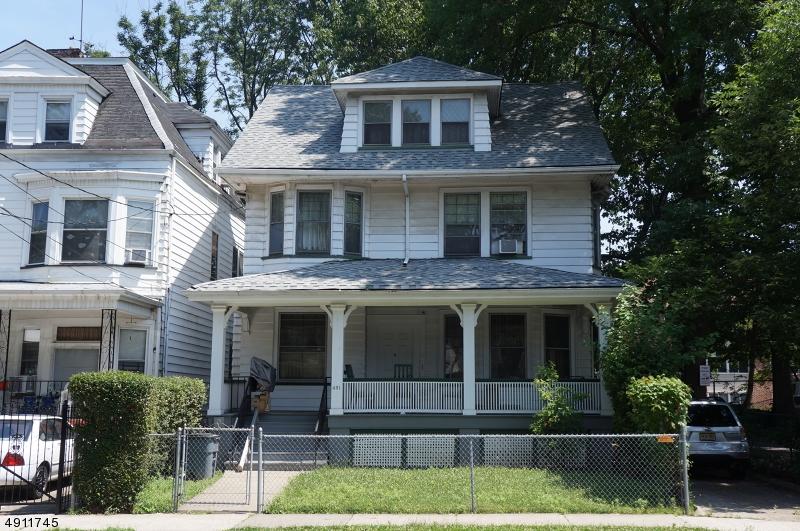 419 W 4Th Ave - Photo 1