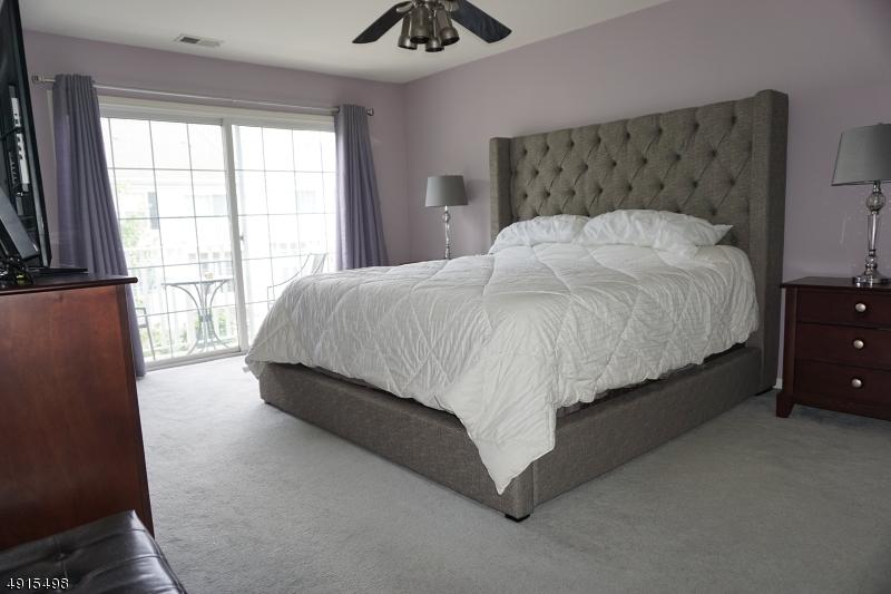 914 Redspire Dr - Photo 1