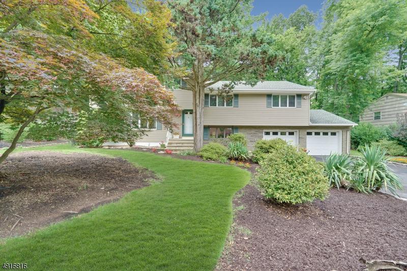 28 Remington Dr - Photo 1
