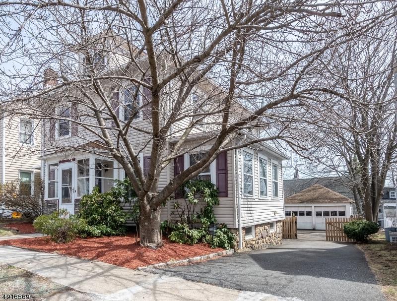 231 Church St - Photo 1