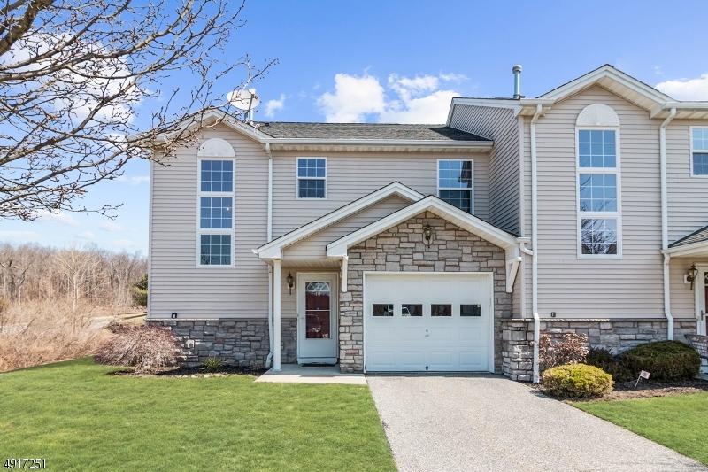 10 Mulberry - Photo 1