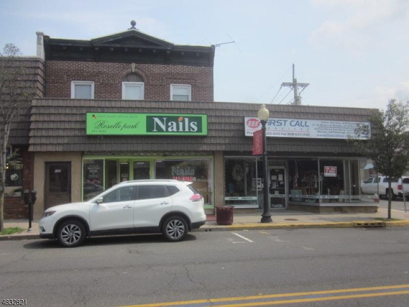 121 Chestnut St - Photo 1