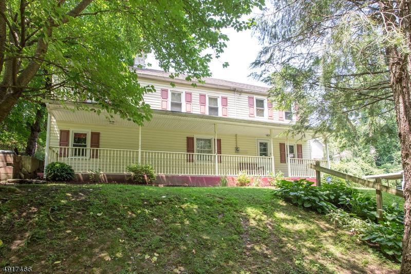 287 Lock St - Photo 1