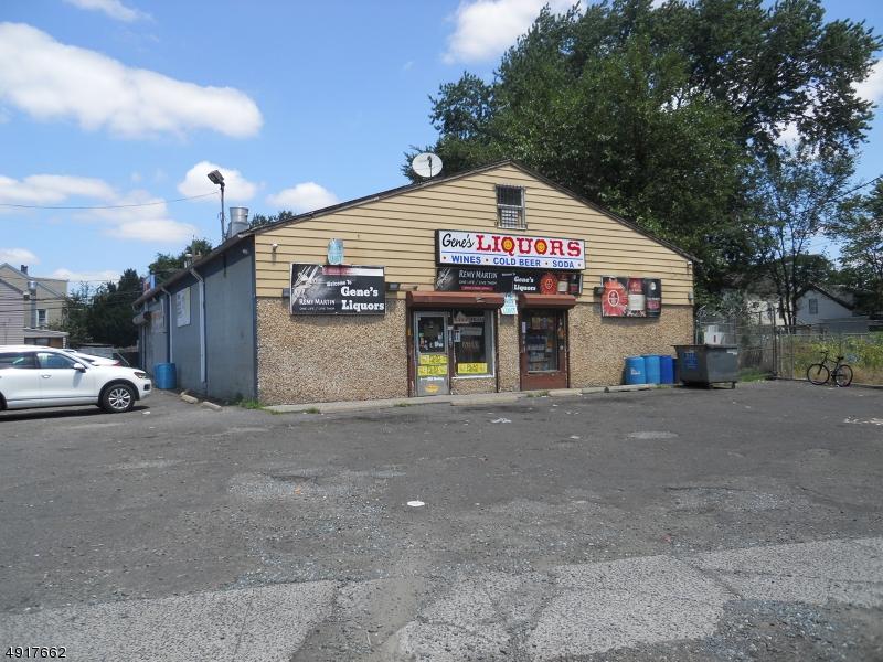 26 N Straight St - Photo 1