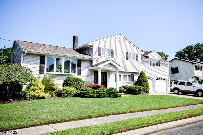 20 Maple Ln - Photo 1