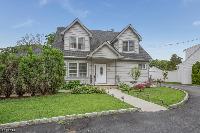 1242 Ratzer Rd - Photo 1