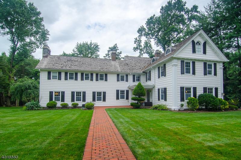 4 Halsey Pl - Photo 1