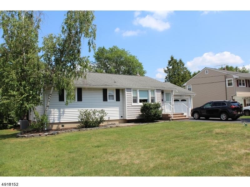 250 Weiss Terrace - Photo 1