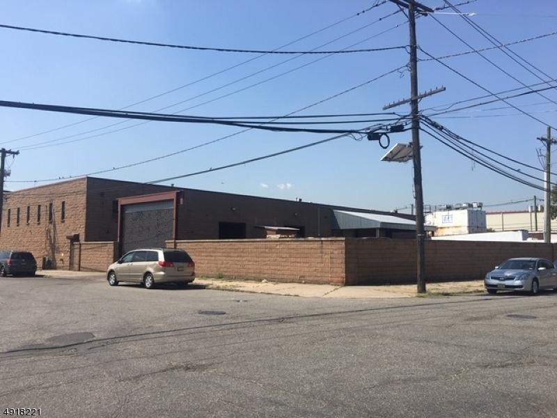 93 Albert Ave - Photo 1