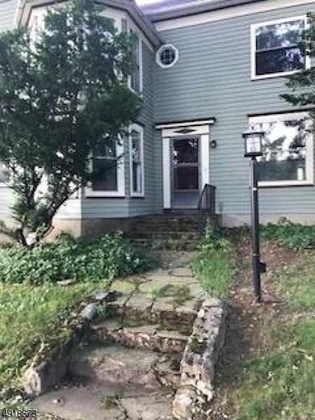 133 Karrville Road - Photo 1