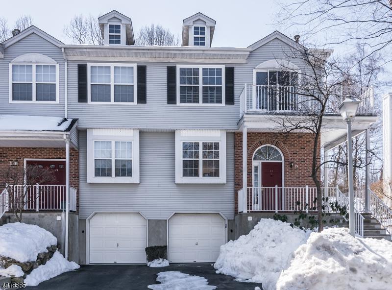 23 Hickory Way - Photo 1