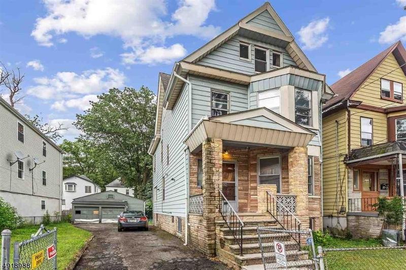 62 Columbia Ave - Photo 1