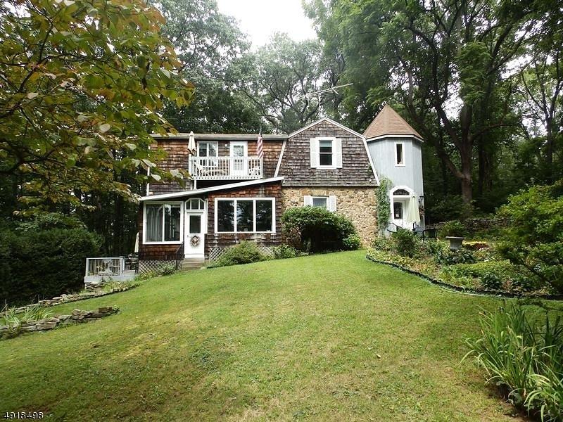 144 Hillside Rd - Photo 1