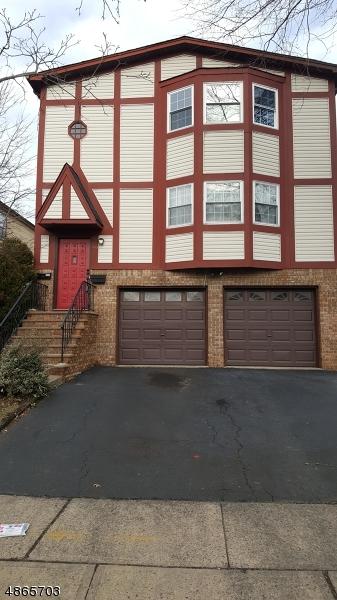 205 Astoria Pl - Photo 1