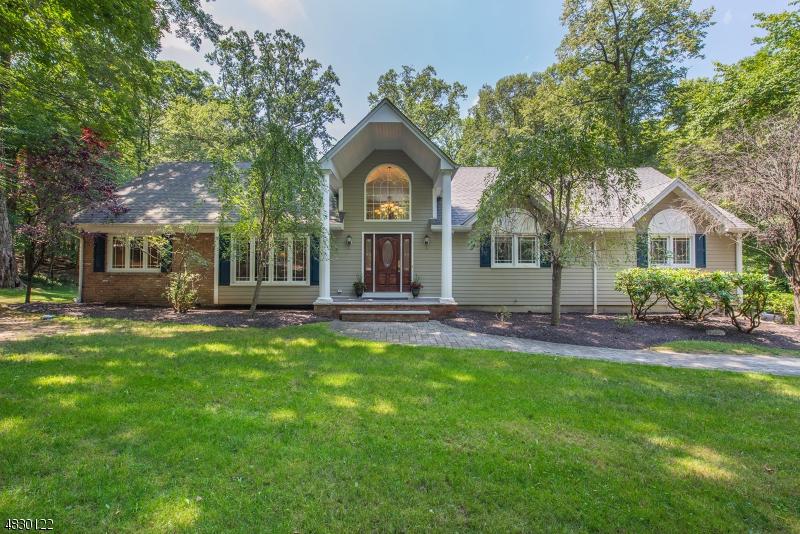 459 Laurel Ln - Photo 1