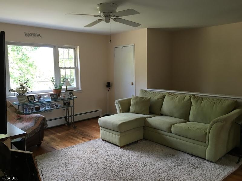 1295 Valley Rd - Photo 1