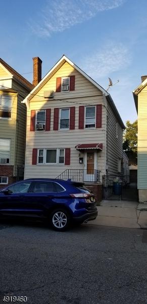 30 Maple St - Photo 1