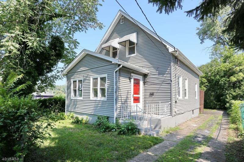 183 W Park Pl - Photo 1