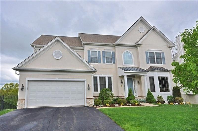 47 Continental Circle - Photo 1