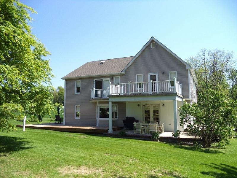 625 Fox Farm Rd - Photo 1