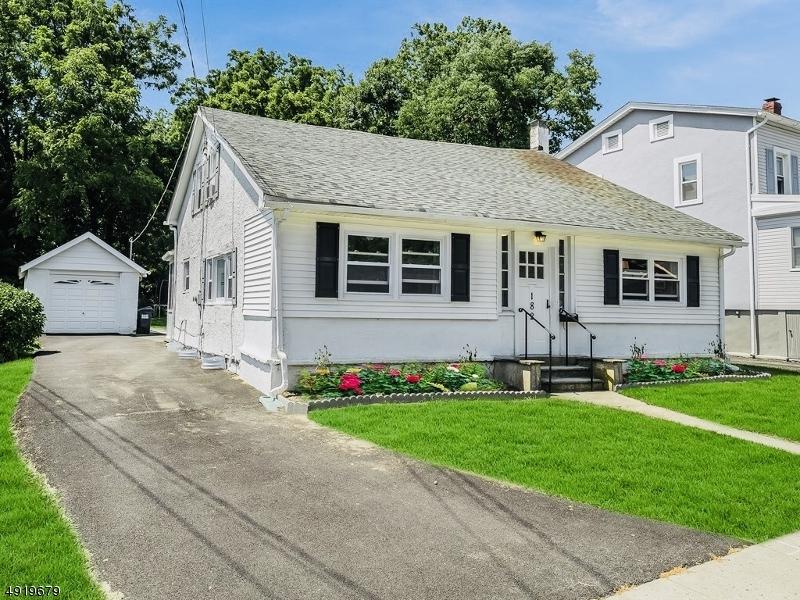 182 Main St - Photo 1