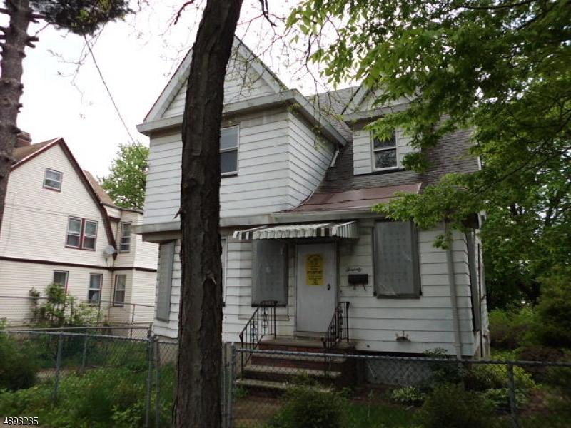 70 Mead St - Photo 1