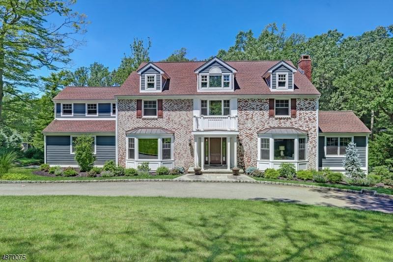 112 Forest Way - Photo 1