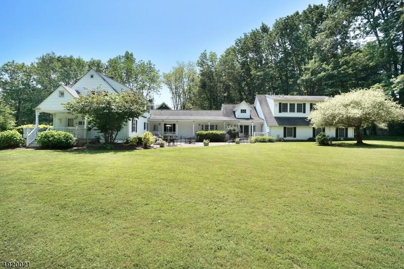 20 Halstead Rd - Photo 1