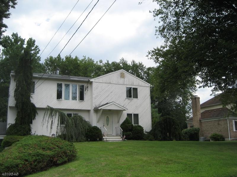 59 Grove Ave - Photo 1
