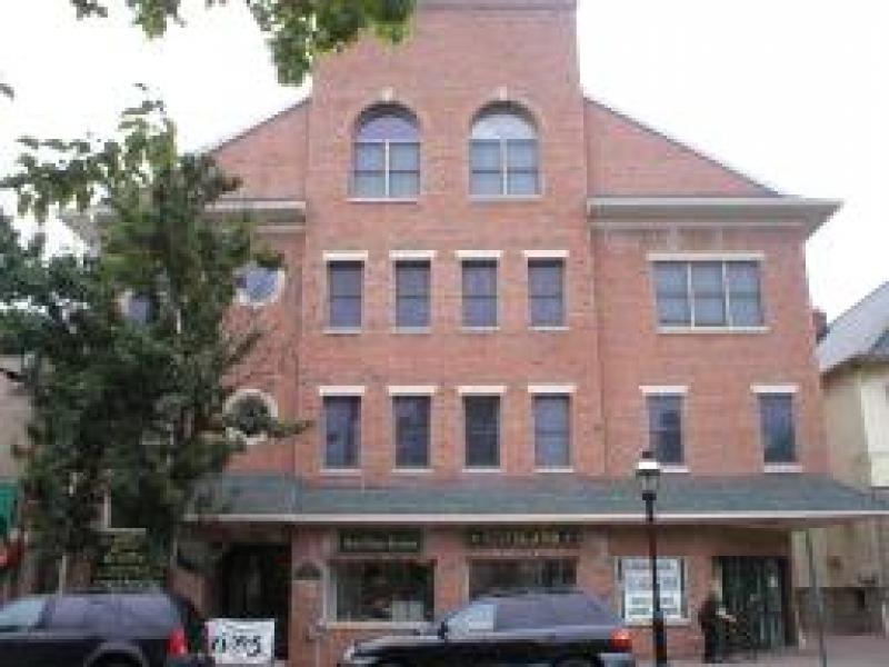 29 Alden St - Photo 1