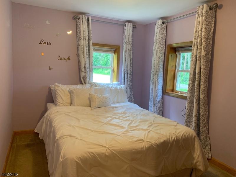 5 Williams Ln - Photo 1