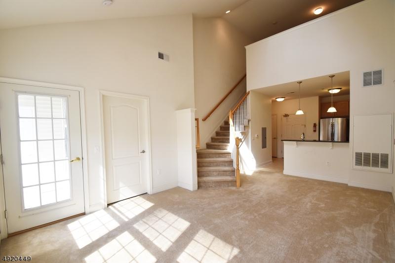 5419 Sanctuary Blvd - Photo 1