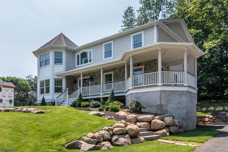 115 E Crescent Ave - Photo 1