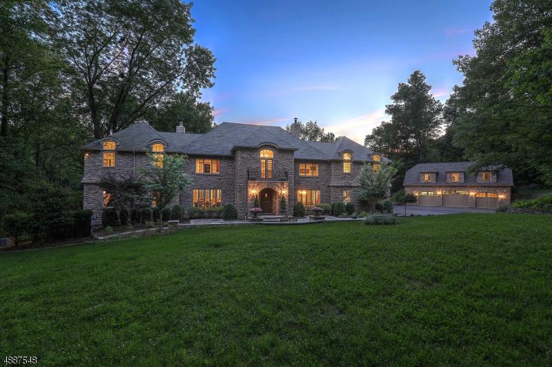 23 Saddle Hill Rd - Photo 1