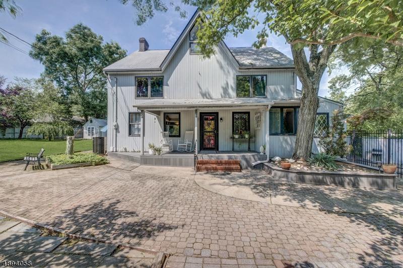400 Springfield Avenue - Photo 1