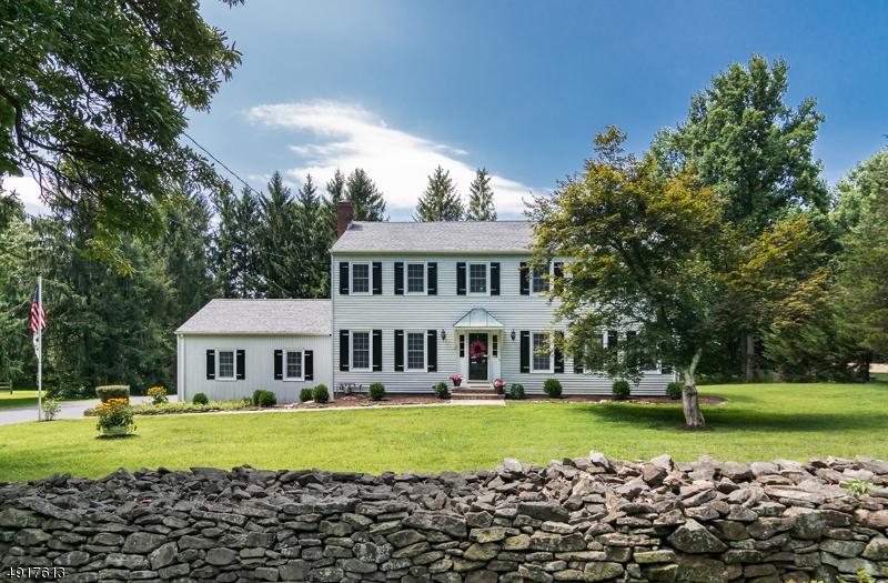 104 Pleasant Hill Rd - Photo 1