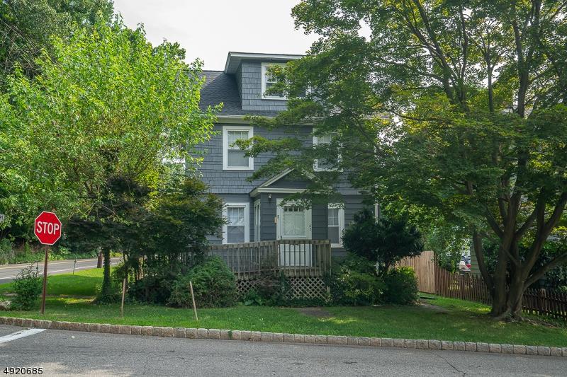 25 Baltusrol Pl - Photo 1